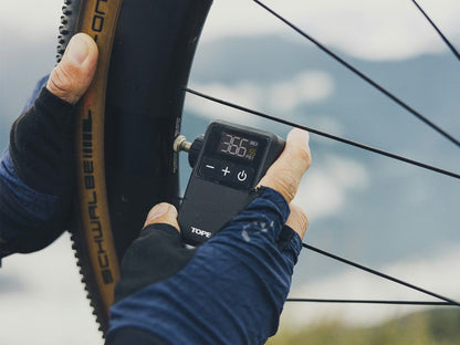 Topeak E-Booster Digital Mini